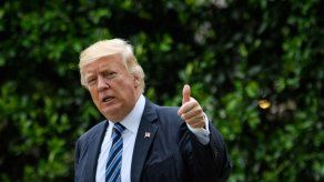 Trump asegura que los senadores republicanos apoyarán su plan de salud