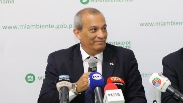 Comisión cita al ministro de Ambiente para que responda cuestionario sobre la tala en Darién
