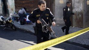 Dos muertos y 25 heridos en un ataque con granada en Guatemala