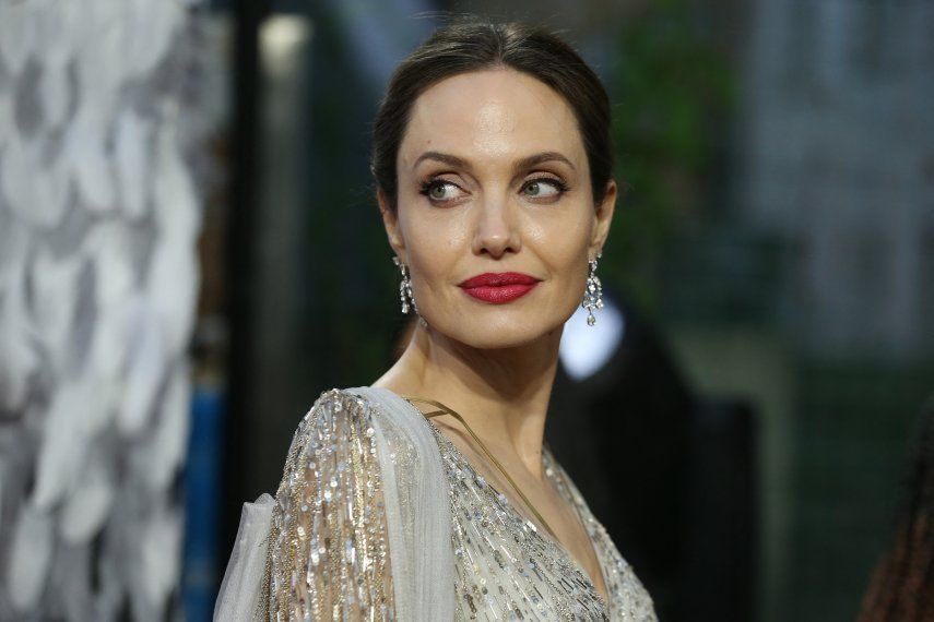 Angelina Jolie quiere vender la bodega que todavía comparte con Brad Pitt