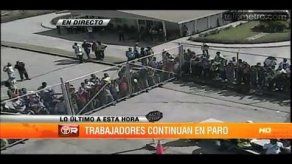Trabajadores de ampliación a la espera de ministra Cortés y ACP Trabajadores de ampliación a la espera de ministra Cortés y ACP