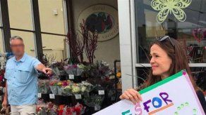 Jennifer Garner ejerce de vendedora ambulante de galletas por un día