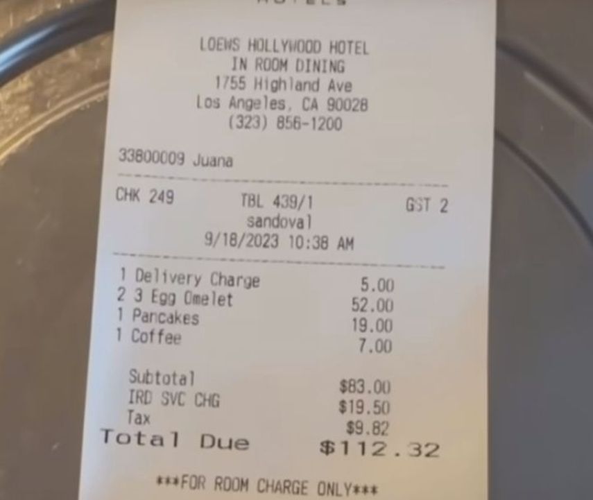 Factura del desayuno que pidió Sandra Sandoval en Hollywood. Factura del desayuno que pidió Sandra Sandoval en Hollywood.