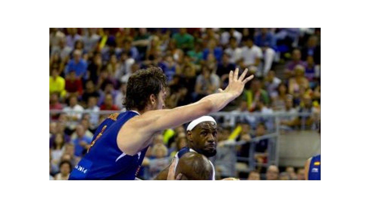 Estados Unidos derrota a España gracias a Lebron y Anthony