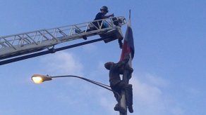 Cambian bandera de monumento ubicado en Avenida de los Mártires