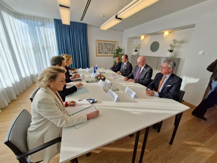 Canciller de Panamá se reúne con líderes de la Unión Europea