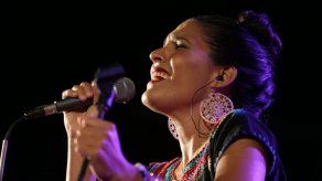 Cantautora cubana Haydée Milanés celebra su ingreso a Academia Grammy Latinos