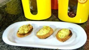 Dip de alcachofas con pimientos