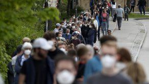 Alemania suma 4 millones de casos desde inicio de pandemia.