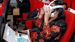 A través del método de estudio que utiliza la realidad virtual, los estudiantes de la Universidad de Panamá desarrollarán sus cursos en el país.