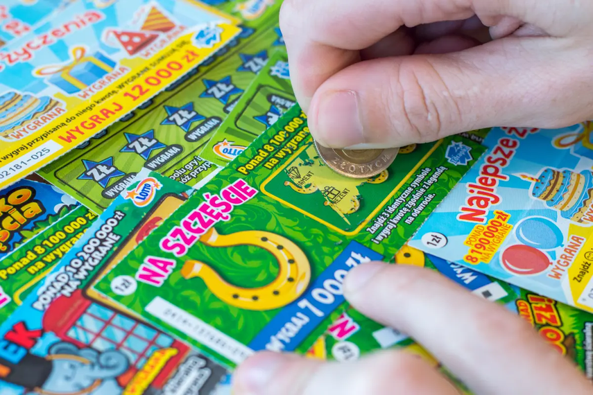 Lotería: Joven gana $30