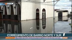 Calles en la ciudad de Colón se inundan tras lluvias a pesar del alquiler de bombas