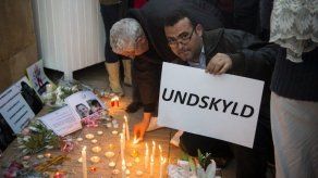 Marroquíes rinden homenaje a las dos jóvenes escandinavas asesinadas