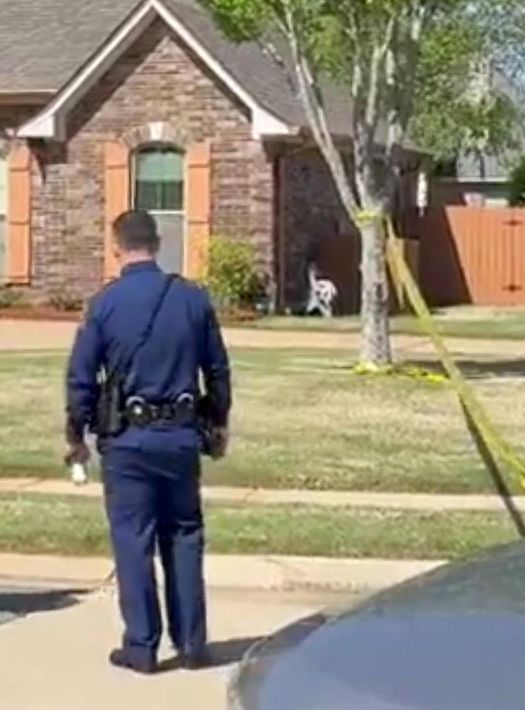 Mueren ocho niños de entre 1 y 14 años en tiroteo masivo en Luisiana. Mueren ocho niños de entre 1 y 14 años en tiroteo masivo en Luisiana.