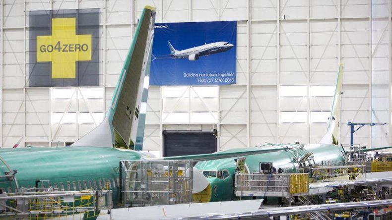 Autoridades internacionales de aviación evaluarán cambios en el Boeing 737 MAX