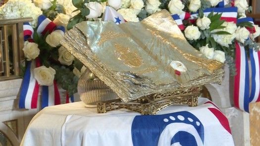 Panamá recibe reliquia con gotas de sangre de San Juan Pablo II