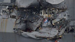 Hallan varios marinos muertos en el destructor USS Fitzgerald de EEUU