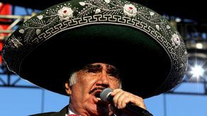 El mundo del espectáculo lamenta la muerte de Vicente Fernández