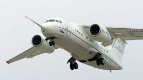 Un avión AN-148 con 71 personas a bordo se estrella en las afueras de Moscú