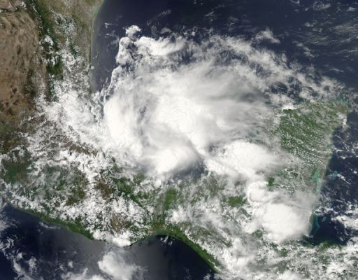 Pronostican formación de menos tormentas tropicales en cuenca atlántica
