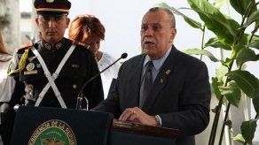 Arellano Lennox llama a disminuir brecha entre ricos y pobres