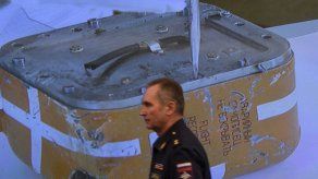 Daños en cajas negras de avión ruso derribado impiden su descifrado