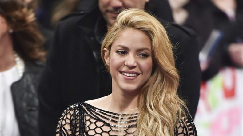 Shakira celebra el cumpleaños de su primer gran éxito