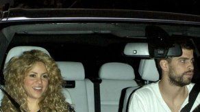 Shakira y Gerard Piqué causan furor a su llegada a Barranquilla