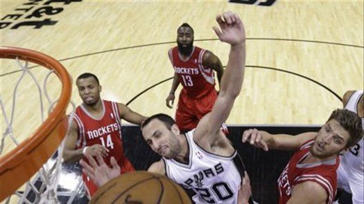 Howard, Bryant y Lakers apalean a Portland