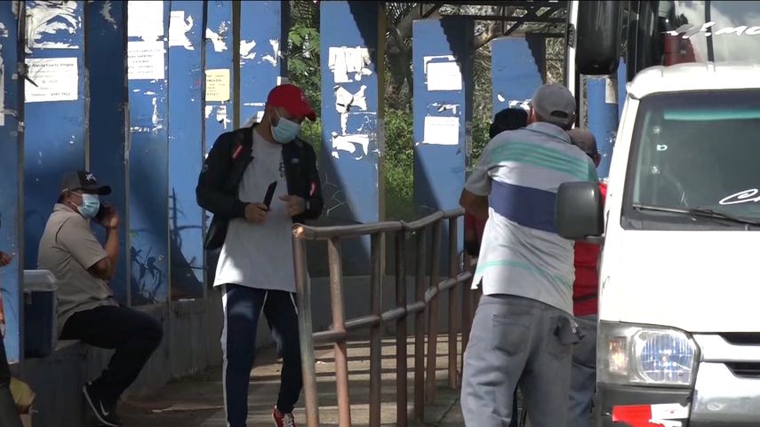 Los transportistas presentarán este viernes ante la mesa técnica del transporte sus propuestas sobre el aumento al pasaje.