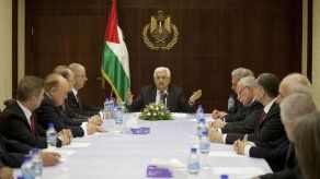 Abás jura un gobierno palestino de unidad