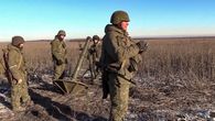 Las fuerzas rusas se vieron obligadas a retirarse de Kiev tras un intento fallido de apoderarse de la capital ucraniana en las primeras semanas de la guerra. Las fuerzas rusas se vieron obligadas a retirarse de Kiev tras un intento fallido de apoderarse de la capital ucraniana en las primeras semanas de la guerra.