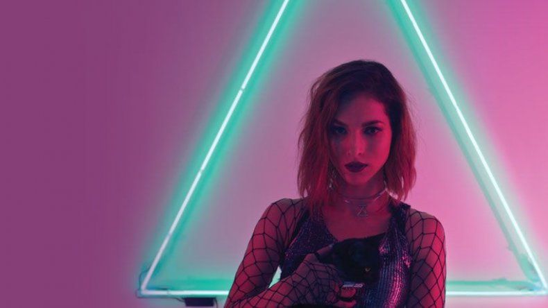 La cantante mexicana Paty Cantú vuelve más atrevida con #Natural