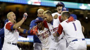 Los Rubios de Puerto Rico compiten por una causa: la unión del país