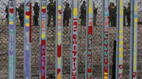 Trump amenaza con cerrar el gobierno si no hay muro