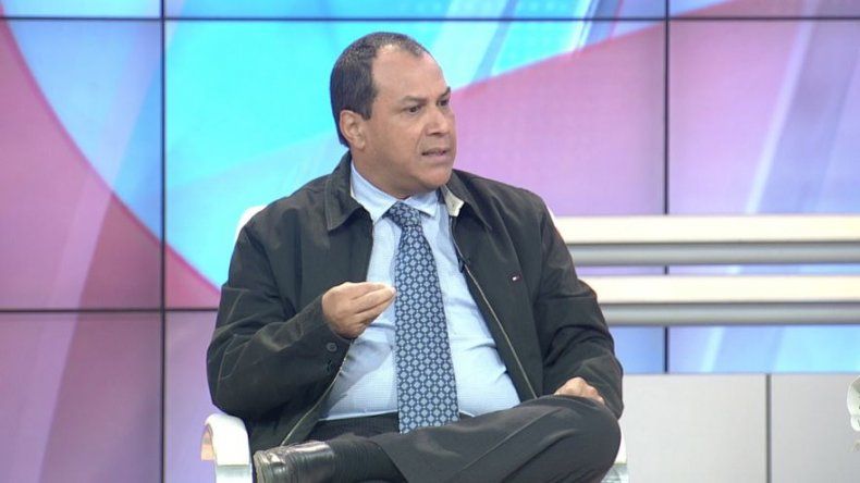 Reglamento busca administrar tiempos, explica Comisión del PRD