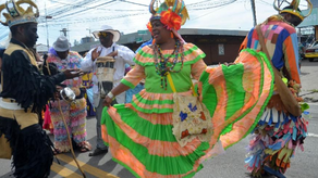 Desfile de Etnia Negra