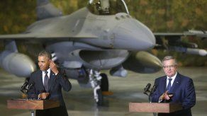 Obama muestra unidad militar con Polonia