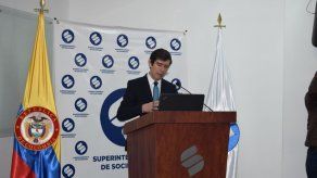 Formulan cargos a 106 empresas colombianas por incumplir norma anticorrupción