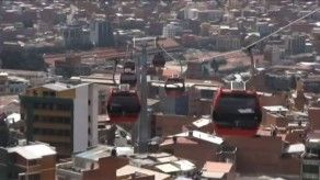 Bolivia abraza la modernidad con el teleférico más alto del mundo