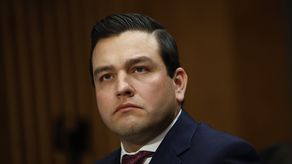 Senado de EE. UU. confirma a Kevin Cabrera como embajador plenipotenciario en Panamá.