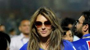 La línea de ropa infantil de Liz Hurley levanta polémica