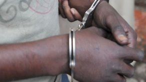 Detienen a cinco africanos indocumentados en el suroeste de Colombia