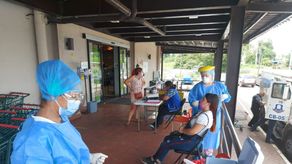 A la fecha, el porcentaje de positividad se mantiene en 3.8 %.