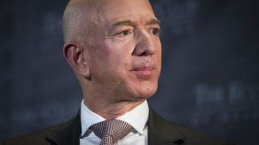 Hermano de la amante de Bezos fue la fuente del Enquirer
