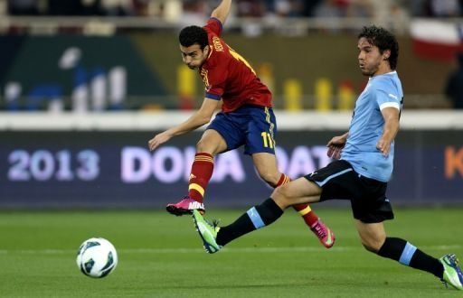 España supera 3-1 a Uruguay con doblete de Pedro