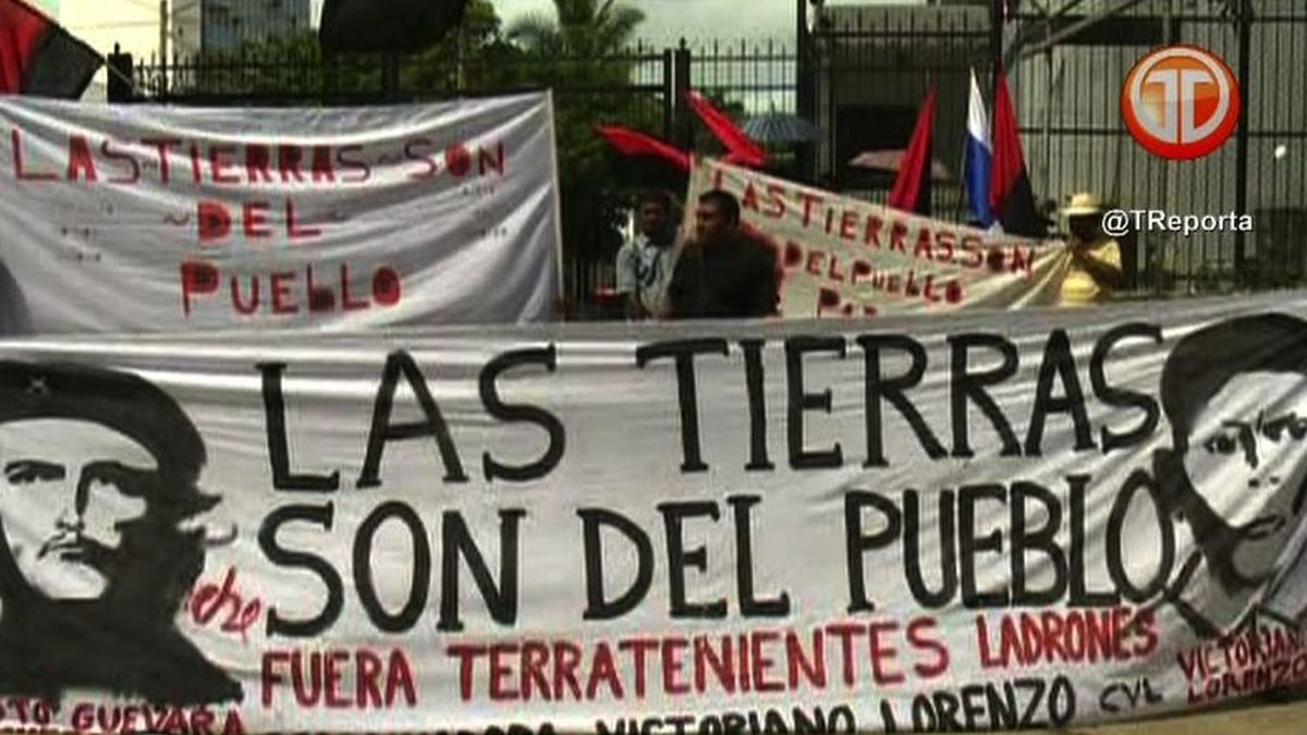 Precaristas protestan y realizan vigilia en la Asamblea