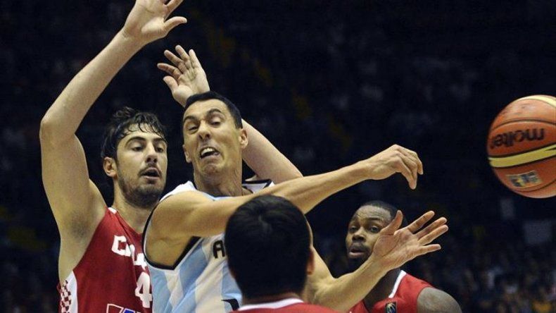 Argentina pierde ante Croacia condenada por su mal ataque