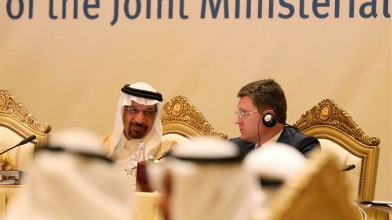 Aún no hay acuerdo para reducir la producción de petróleo, según ministro saudí