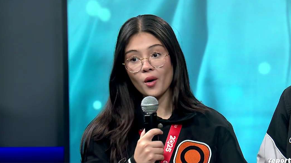 Sofía Araujo gana el Concurso Nacional de Oratoria 2025 Sofía Araujo gana el Concurso Nacional de Oratoria 2025